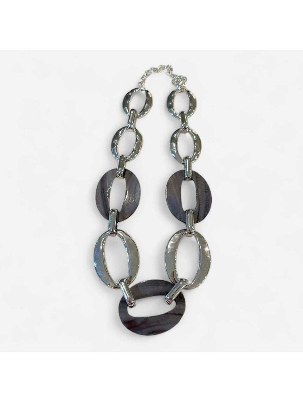 LOGO by Lori Goldstein Silver and Gray Chunky Link Necklace